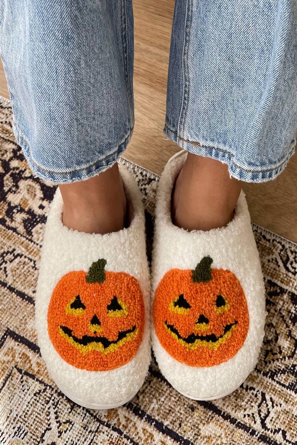 Halloween Pumpkin Print Plush Slippers