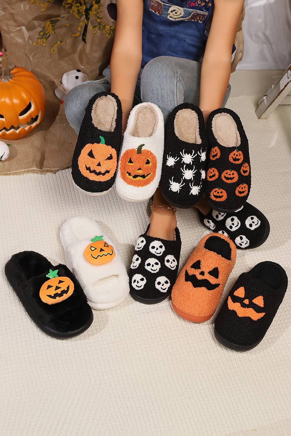 Halloween Pumpkin Print Plush Slippers